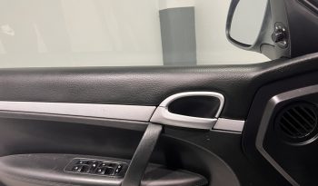 Porsche Cayenne ’06 s full