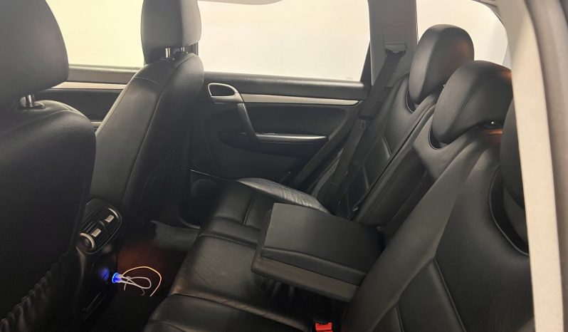 Porsche Cayenne ’06 s full