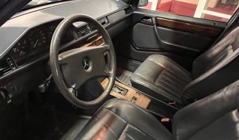 Mercedes-Benz E 230 ’91 full