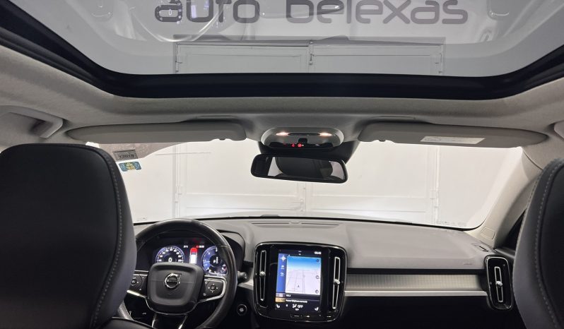 Volvo XC40 ’19 MOMENTUM PANORAMA full