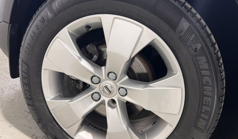 Volvo XC40 ’19 MOMENTUM PANORAMA full