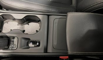 Volvo XC40 ’19 MOMENTUM PANORAMA full