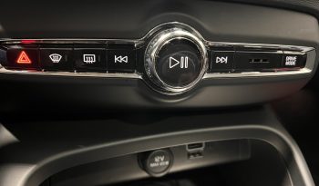 Volvo XC40 ’19 MOMENTUM PANORAMA full