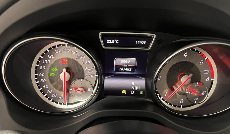 Mercedes-Benz GLA 180 d Urban 7G-DCT ’15 full