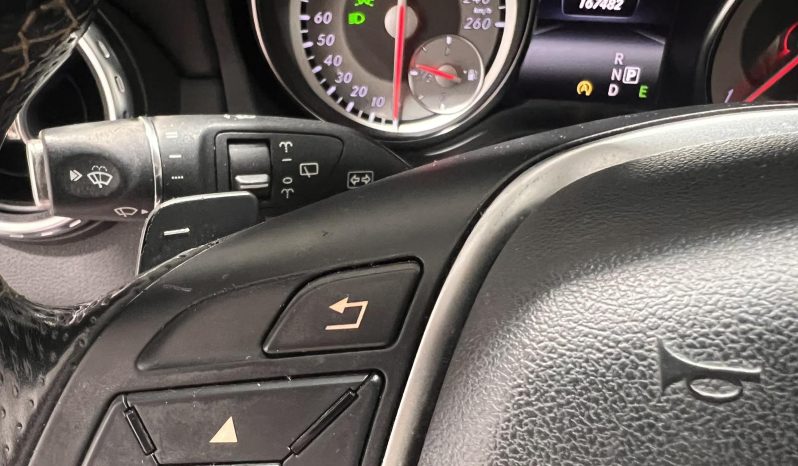 Mercedes-Benz GLA 180 d Urban 7G-DCT ’15 full