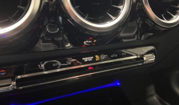 Mercedes-Benz GLA 200 d Style 7G-DCT ’20 full