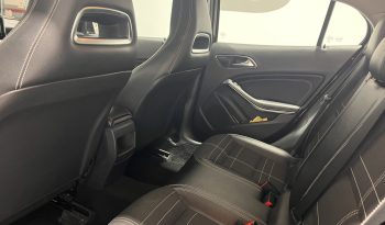Mercedes-Benz GLA 180 d Urban 7G-DCT ’15 full