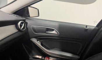 Mercedes-Benz GLA 180 d Urban 7G-DCT ’15 full