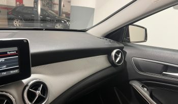 Mercedes-Benz GLA 180 d Urban 7G-DCT ’15 full