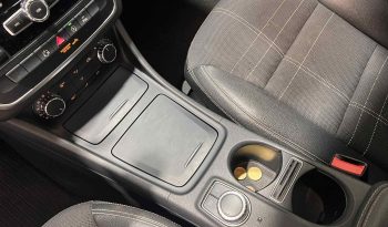 Mercedes-Benz GLA 180 d Urban 7G-DCT ’15 full