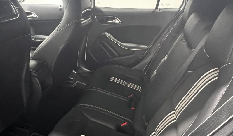 Mercedes-Benz GLA 180 EDITION SPORT PACKET AMG ’17 full