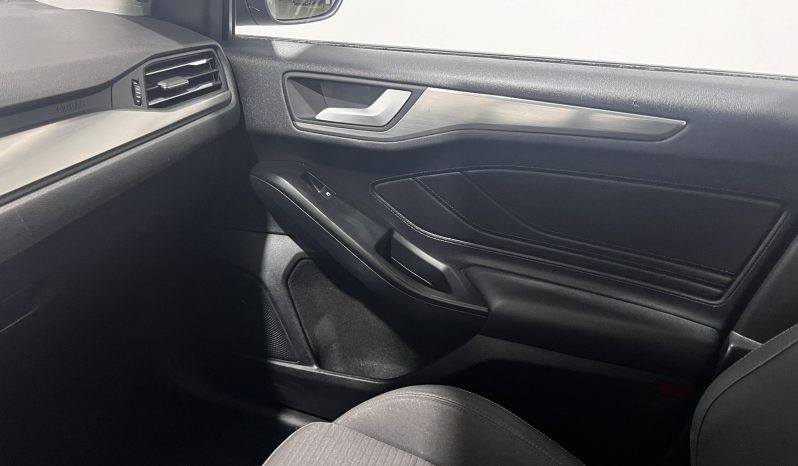 Ford Focus TITANIUM ’18 full