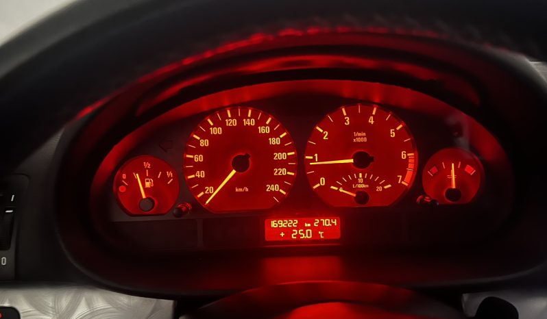 Bmw 318 COMPACT ’02 full