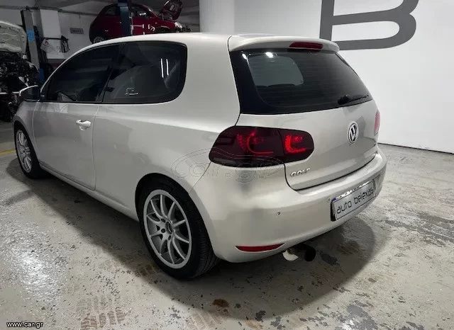 Volkswagen Golf ’09 full
