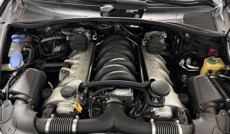 Porsche Cayenne S ’06 full