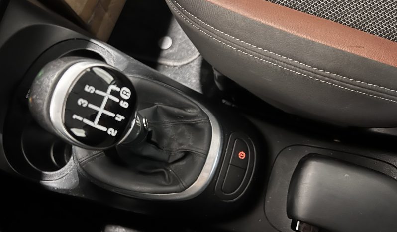 Fiat 500L TREKKING ’17 full