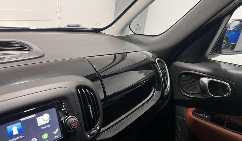 Fiat 500L TREKKING ’17 full