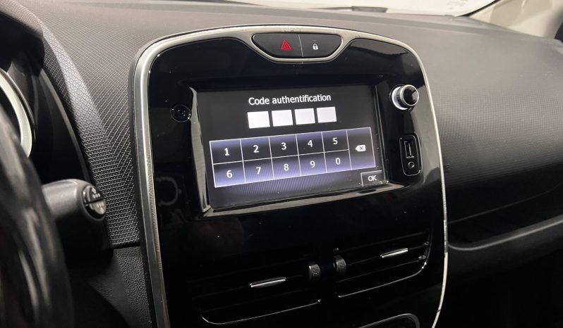 Renault Clio DCI 90 DYNAMIQUE PANORAMA ’16 full
