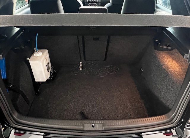 Volkswagen Golf GTI ’09 full
