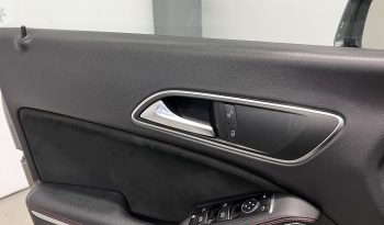 Mercedes-Benz CLA 180 AMG LINE 14 full