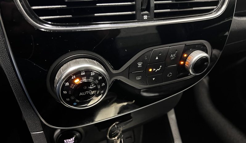 Renault Clio INITIALE paris ’17 full
