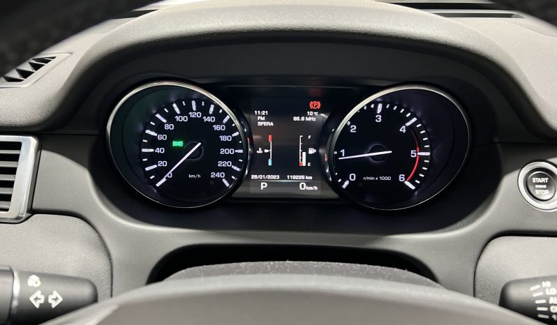 Land Rover Discovery Sport PANORAMA ’16 full