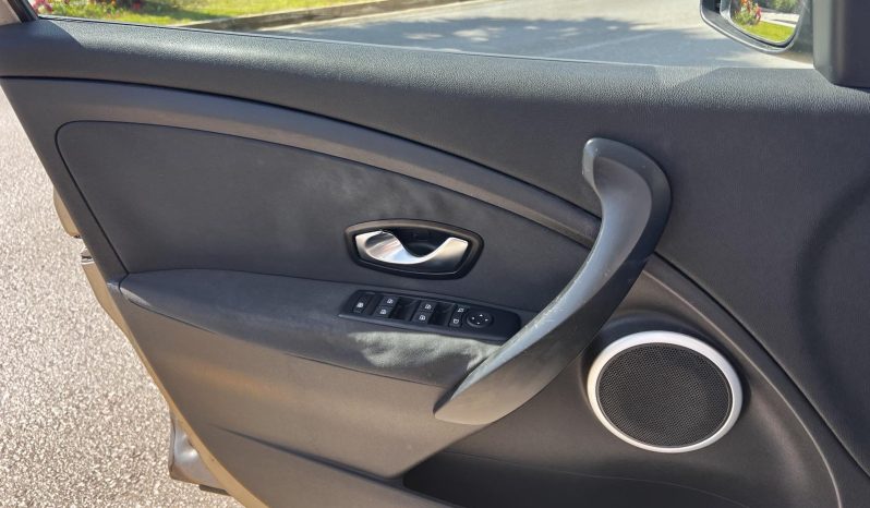 Renault Megane 11 full