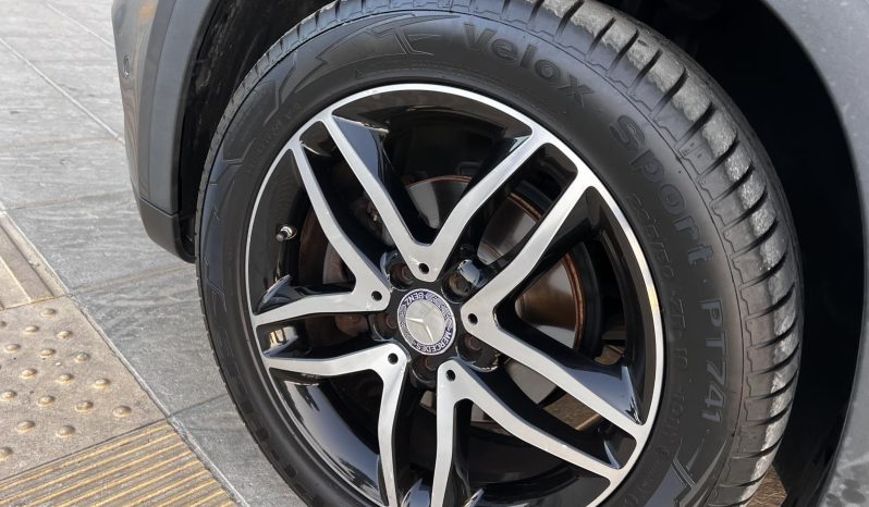 Mercedes-Benz GLA 180 URBAN LINE 15 full