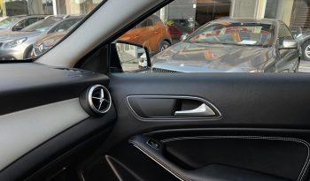 Mercedes-Benz GLA 180 URBAN LINE 15 full
