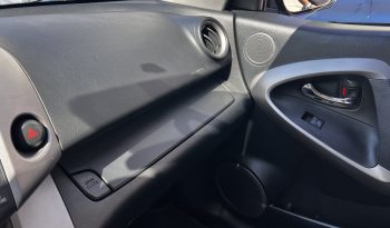Toyota RAV 4 2.0 EXECUTIVE 4X4 09 full