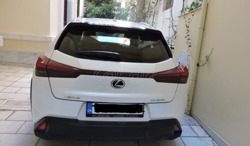 Lexus UX 250 H ’23 full
