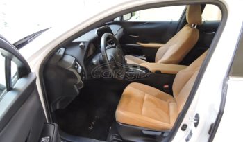 Lexus UX 250 H ’23 full