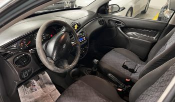 Ford Focus ’01 full