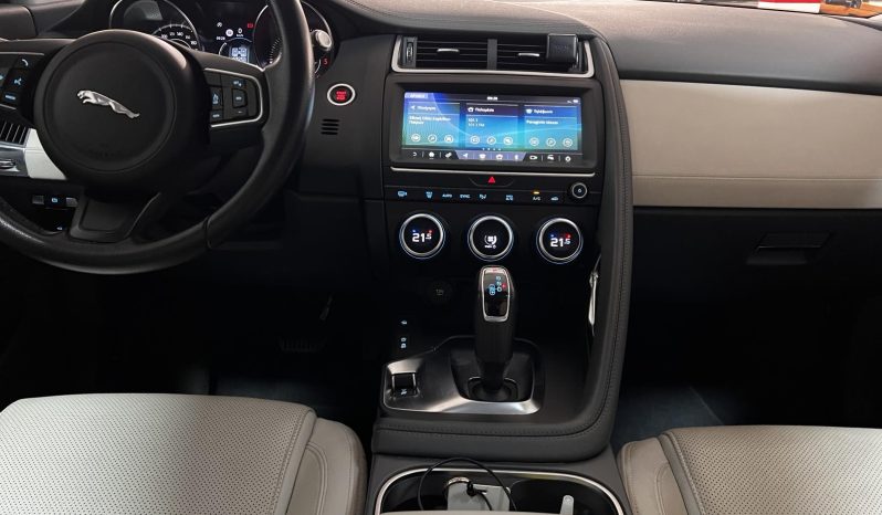 Jaguar E-Pace PANORAMA S ’20 full