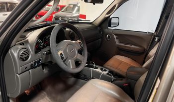 Jeep Cherokee ’05 full