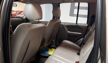 Jeep Cherokee ’05 full