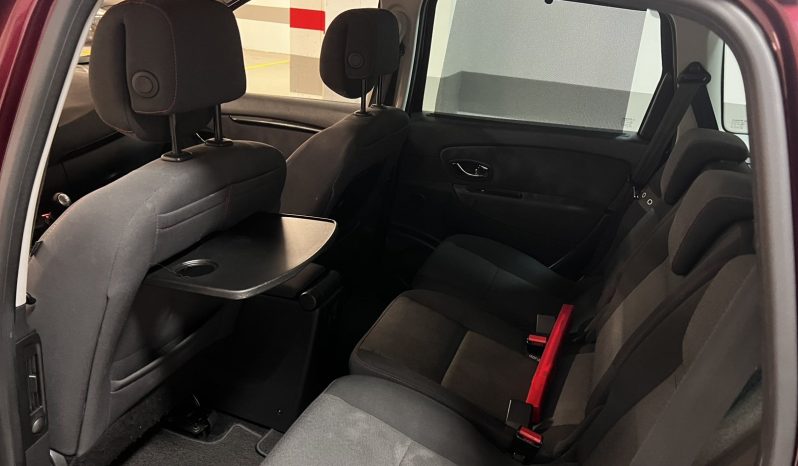 Renault Grand Scenic SCENIC 12 full