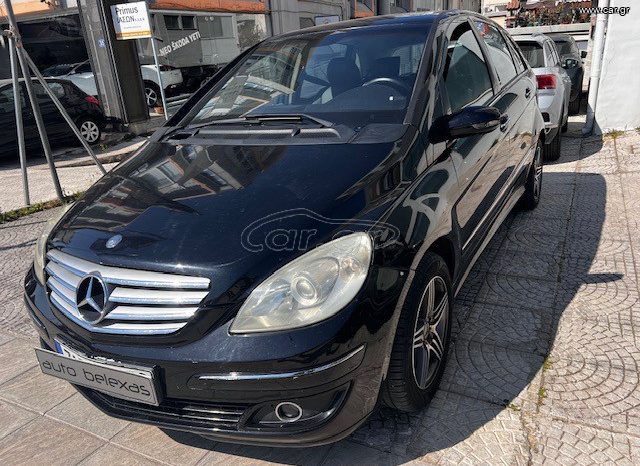 Mercedes-Benz B 180 2005 full