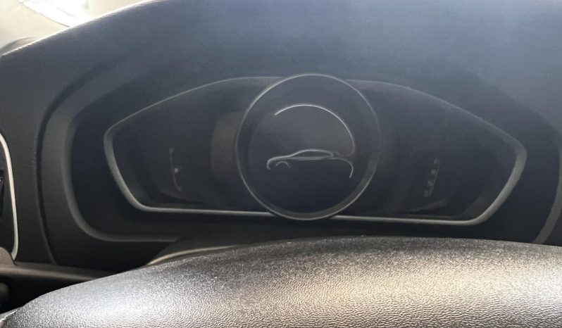 Volvo V40 2015 cross country full