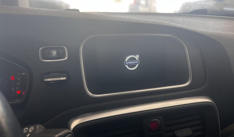 Volvo V40 2015 cross country full