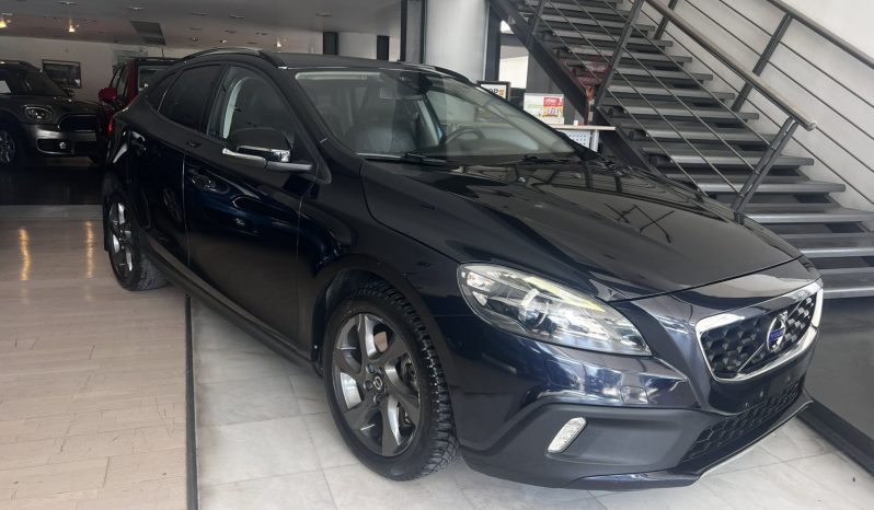 Volvo V40 2015 cross country full