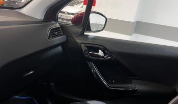 Peugeot 208 2016 PANORAMA full