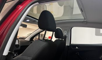 Peugeot 208 2016 PANORAMA full