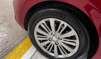 Peugeot 208 2016 PANORAMA full