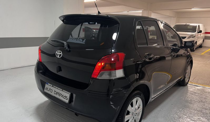 Toyota Yaris 2009 1.3 VVTI full