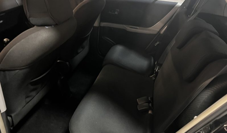 Toyota Yaris 2009 1.3 VVTI full