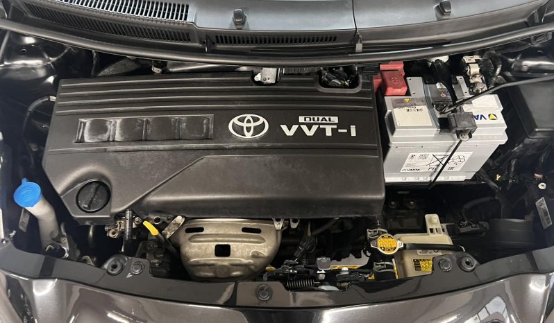 Toyota Yaris 2009 1.3 VVTI full