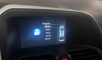 Volvo XC 60 2016 D4 MOMENTUM full
