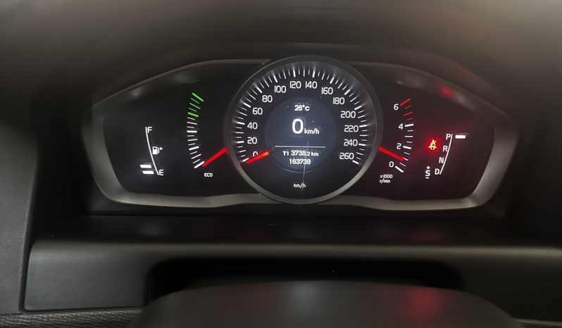 Volvo XC 60 2016 D4 MOMENTUM full