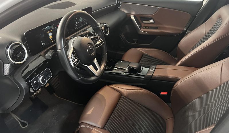 Mercedes-Benz A 180 2021 STYLE AUTO DIESEL full